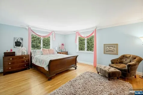 309 Skyridge Road Franklin Lakes NJ 07417