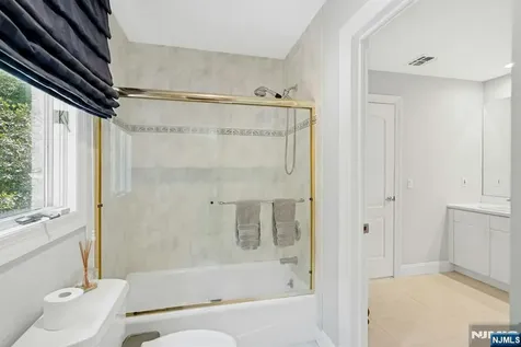 309 Skyridge Road Franklin Lakes NJ 07417