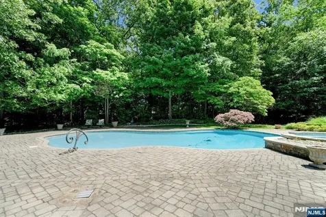 309 Skyridge Road Franklin Lakes NJ 07417