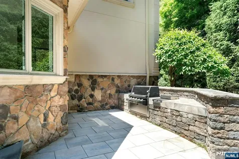 309 Skyridge Road Franklin Lakes NJ 07417