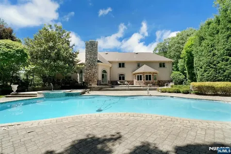 309 Skyridge Road Franklin Lakes NJ 07417