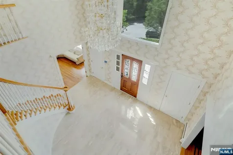 309 Skyridge Road Franklin Lakes NJ 07417