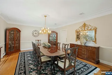 309 Skyridge Road Franklin Lakes NJ 07417