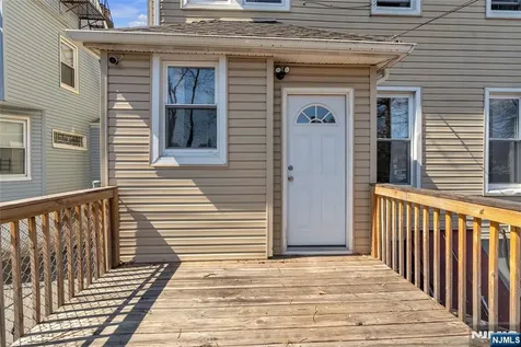 162 Clinton Street East Orange NJ 07018