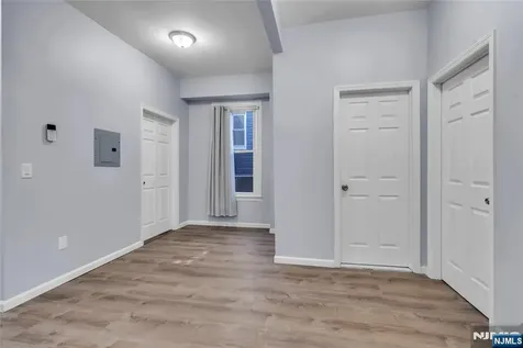 162 Clinton Street East Orange NJ 07018