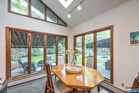 31 Sherwood Drive Hillsdale NJ 07642