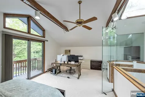 31 Sherwood Drive Hillsdale NJ 07642