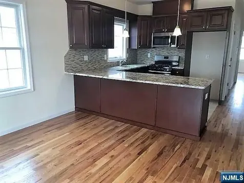 426 Jersey Street Harrison NJ 07029