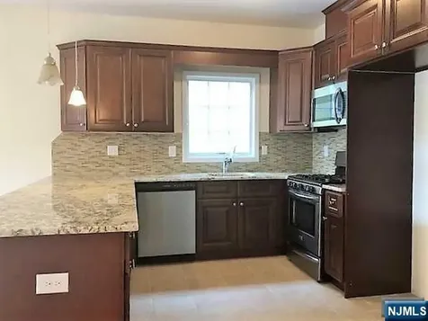 426 Jersey Street Harrison NJ 07029