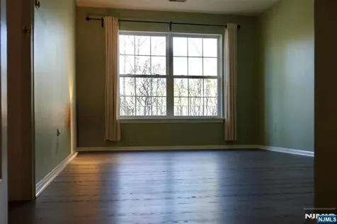 2009 Beatrice Court Mahwah NJ 07430