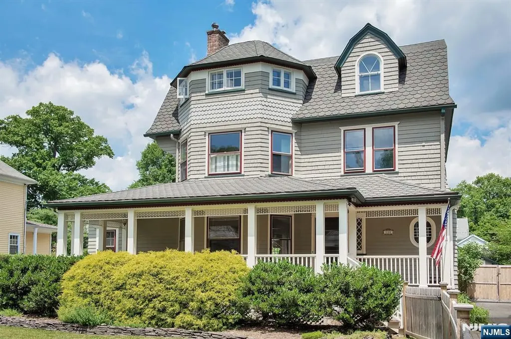 215 Inwood Avenue Montclair NJ 07043