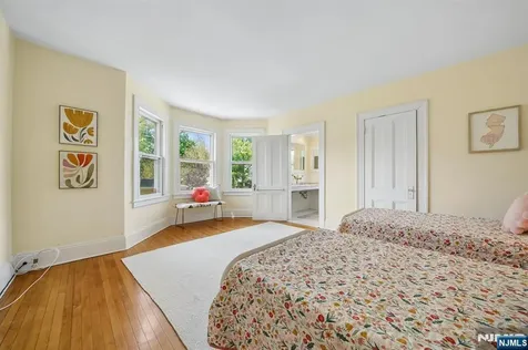 215 Inwood Avenue Montclair NJ 07043