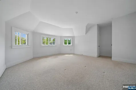 215 Inwood Avenue Montclair NJ 07043