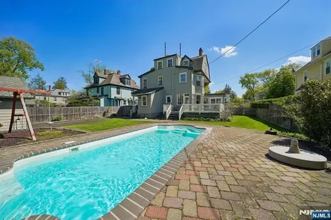 215 Inwood Avenue Montclair NJ 07043