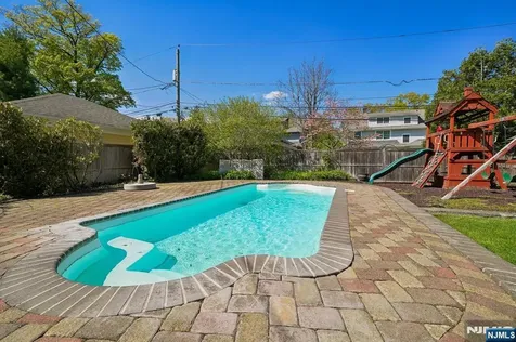 215 Inwood Avenue Montclair NJ 07043