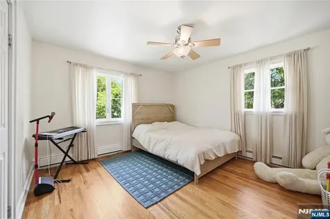 4 Ackerman Street Waldwick NJ 07463