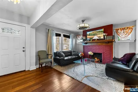130 Renner Avenue Newark NJ 07112