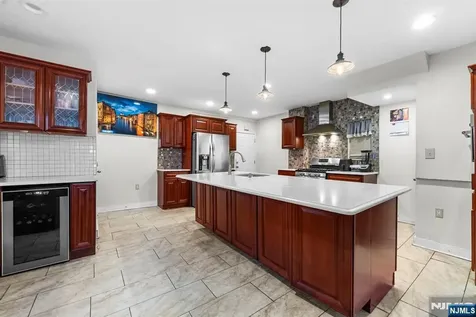 130 Renner Avenue Newark NJ 07112