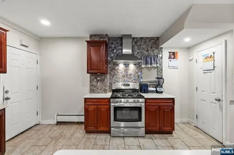 130 Renner Avenue Newark NJ 07112