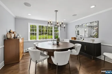 327 Woodside Avenue Franklin Lakes NJ 07417