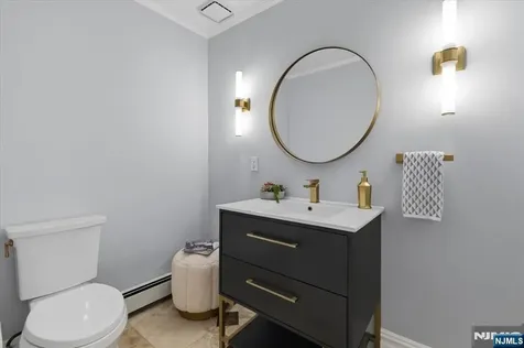 327 Woodside Avenue Franklin Lakes NJ 07417