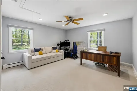 327 Woodside Avenue Franklin Lakes NJ 07417
