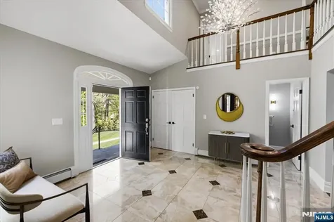 327 Woodside Avenue Franklin Lakes NJ 07417