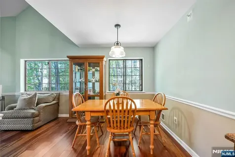 3202 Stowe Lane Mahwah NJ 07430