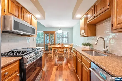 3202 Stowe Lane Mahwah NJ 07430