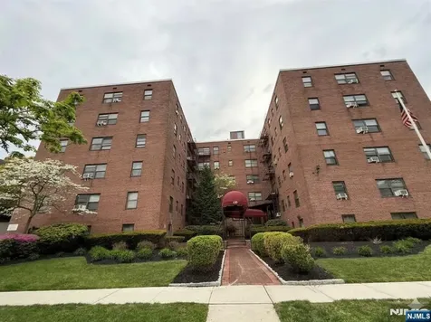 130 Orient Way Rutherford NJ 07070