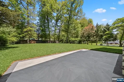 52 Congressional Parkway Livingston NJ 07039