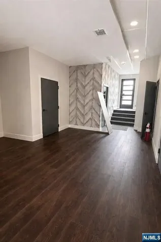 217 Franklin Avenue Nutley NJ 07110