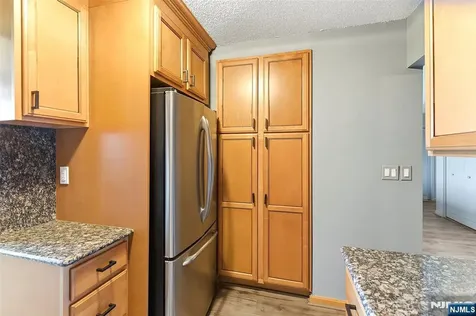 160 Overlook Avenue Hackensack NJ 07601