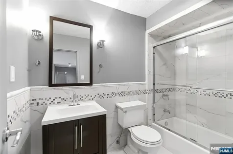 160 Overlook Avenue Hackensack NJ 07601