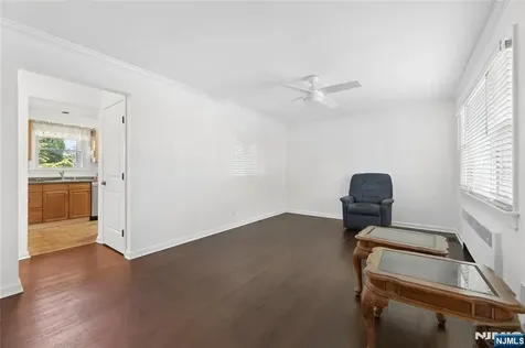 15 Congress Street Dumont NJ 07628