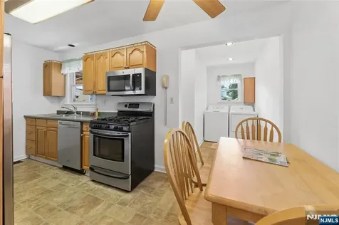 15 Congress Street Dumont NJ 07628
