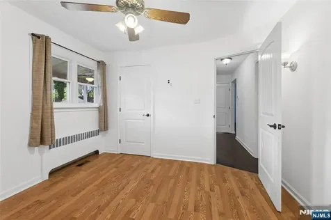 15 Congress Street Dumont NJ 07628