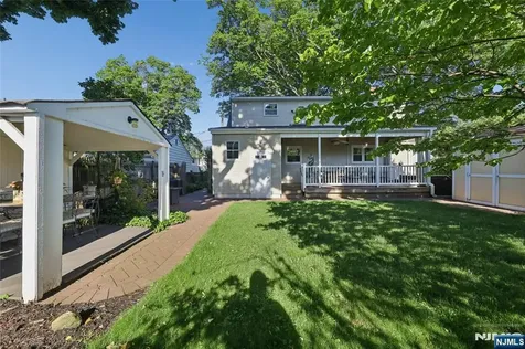 15 Congress Street Dumont NJ 07628