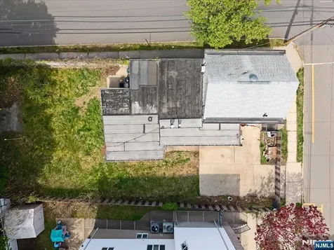 43 Maitland Place Garfield NJ 07026