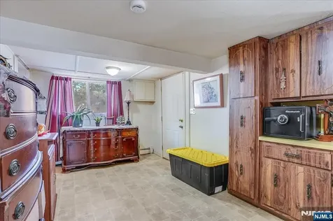 43 Maitland Place Garfield NJ 07026