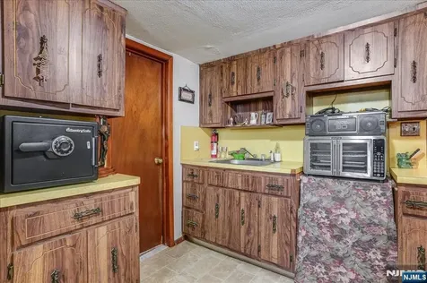 43 Maitland Place Garfield NJ 07026
