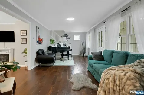 23A Filmore Avenue Livingston NJ 07039