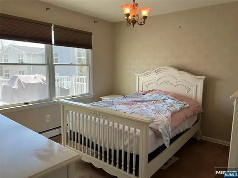 7 Spruce Street Elmwood Park NJ 07407