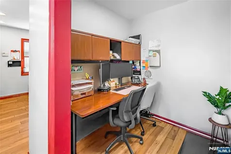 582 Franklin Avenue Nutley NJ 07110