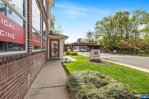 582 Franklin Avenue Nutley NJ 07110