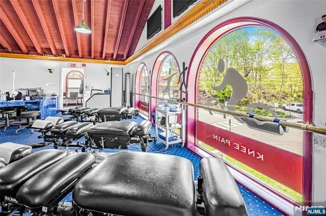 582 Franklin Avenue Nutley NJ 07110