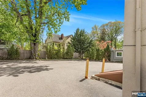 582 Franklin Avenue Nutley NJ 07110