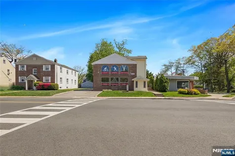 582 Franklin Avenue Nutley NJ 07110