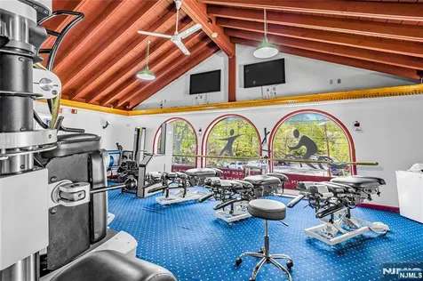 582 Franklin Avenue Nutley NJ 07110