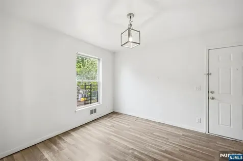24 Johnson Avenue Newark NJ 07108